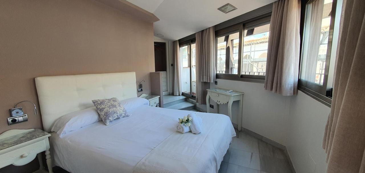 Apartamentos Torre De La Mezquita Кордова Экстерьер фото